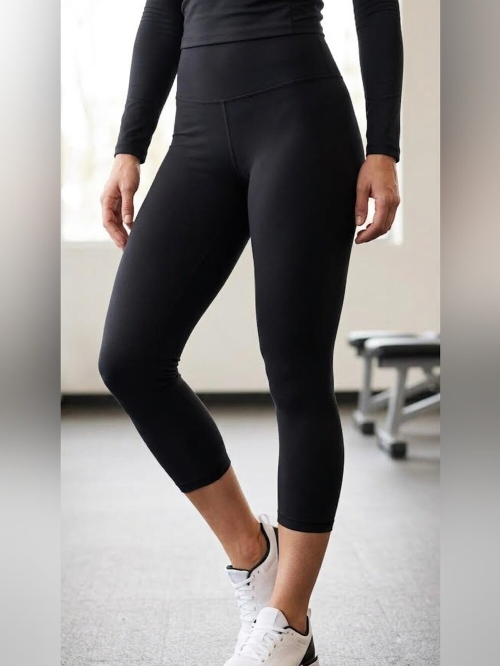 Calvin Klein Black Cropped Calf Leggings Size M Medium Capri Crop Pants Stretch